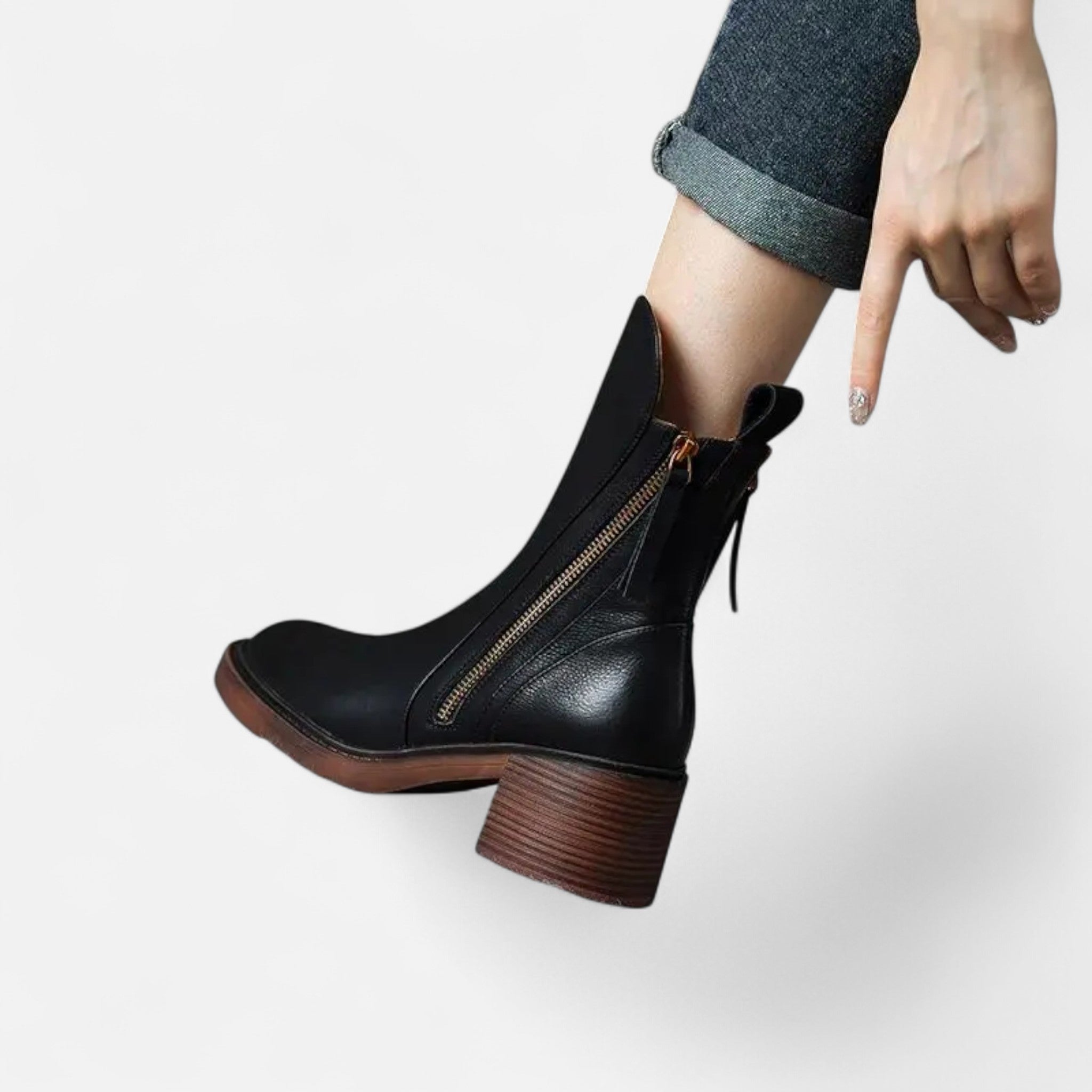 Women's Elegant Flat Roman Boots